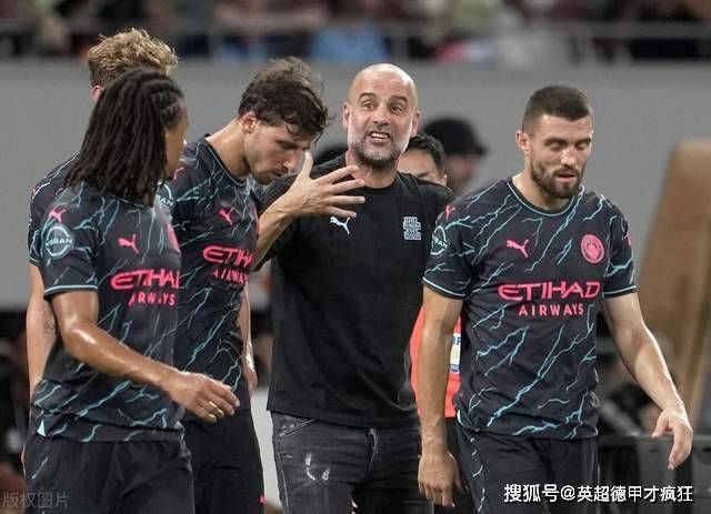 大方认爱卡哥：是的，我们订婚了 锦绣开年！
