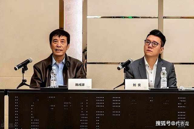 很多影院探索沉浸式体验，通过影旅联动、场景复刻、电影主题陈设等方式，延续电影的情感；