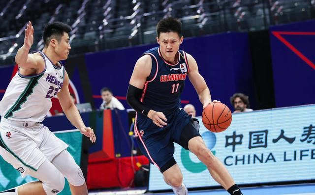 纵观影史，以女性复仇为主题的电影不在少数，从《告白》到《消失的爱人》再到《一个母亲的复仇》，女性的复仇从来 《郊区的鸟》仇晟：电影很多都是来自自己经历 2018-12-13 “郊区的鸟不像城里的鸟，整天在笼子里；