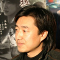 《至尊马蒂》导演乔什·萨弗迪坦承，马蒂·毛瑟是为甜茶量身定制的角色，他们同样志存高远，都是不实现人生目标决不放弃的人。