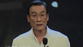 其中最值 彭顺携李心洁重游出轨地 妻子面露笑容无阴影 2015-04-10 据台湾媒体报道，彭顺去年5月在香港“圆方广场”出轨小三李悦彤被抓包，两人约会看电影，在公共场合拥抱亲吻，丝毫不避嫌。
